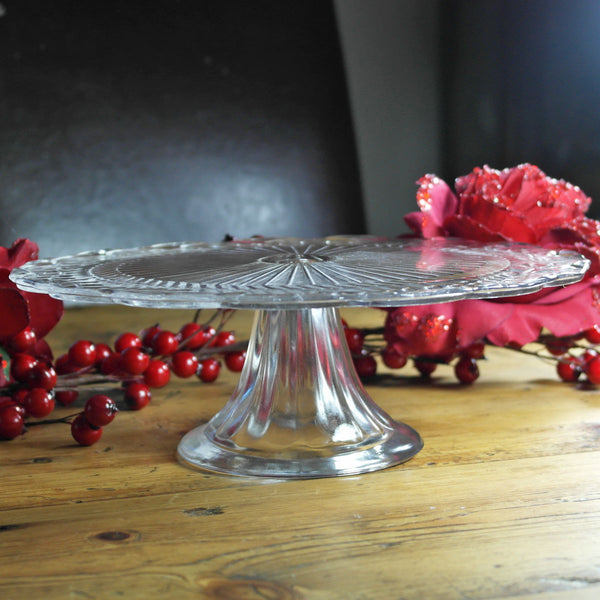 Hire pedestal glass cake stands. Rural Magpie event style hire.