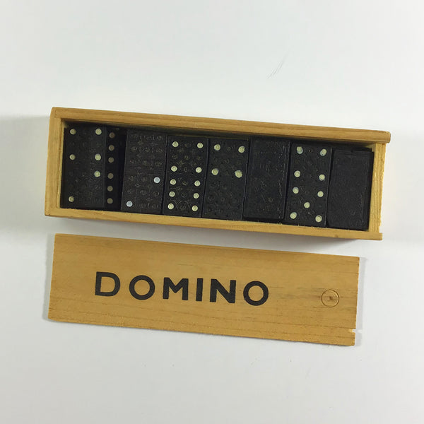 Domino Set in Wooden Box