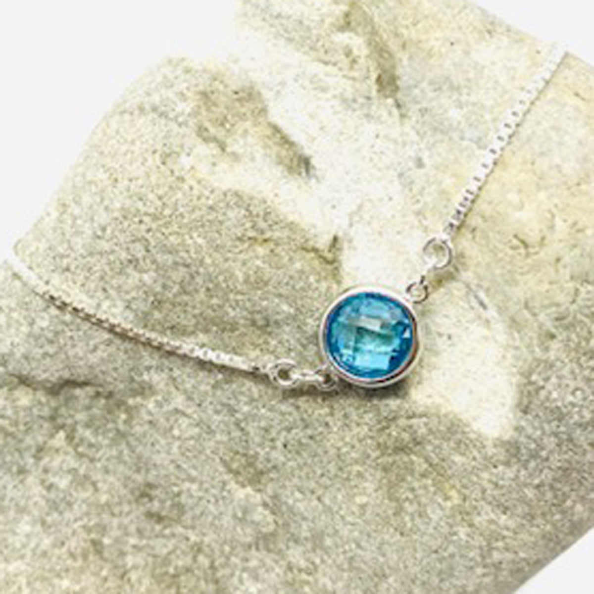 Handmade by Agenti by Jane, an exhibitor at the Rural Magpie Jewellery Fair